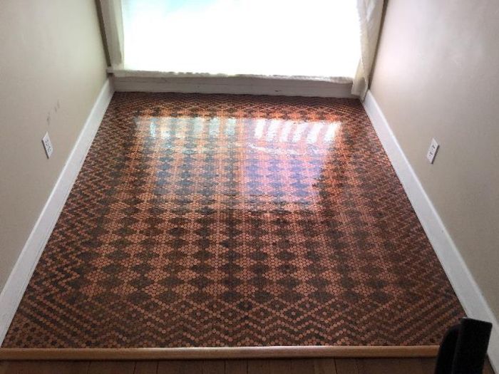 Woman Covers Her Entire Floor In Pennies (13 pics)