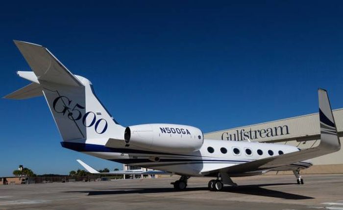 The G500 Private Jet Is Taking Jets Into The Next Generation (20 pics)