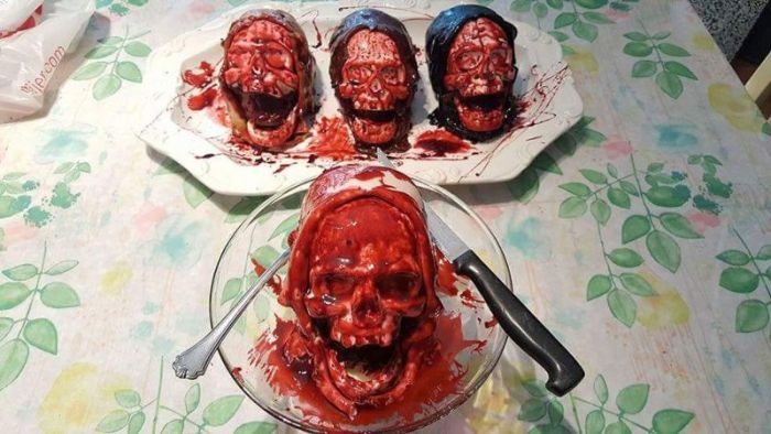 The Necro Nom-Nom-Nomicon Is The Only Cake You'll Ever Need (16 pics)