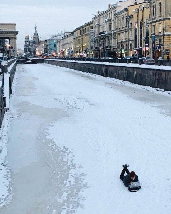 Acid Picdump (105 pics)