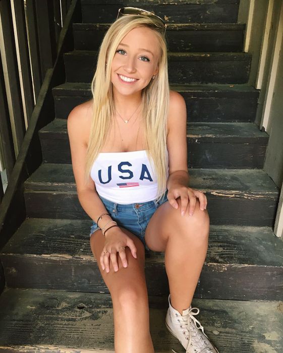 Hot College Girls Are The Best Reason To Get A Degree 25