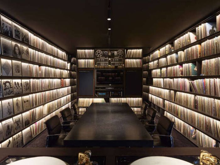 This Breathtaking House Will Make Your Jaw Drop (32 pics)