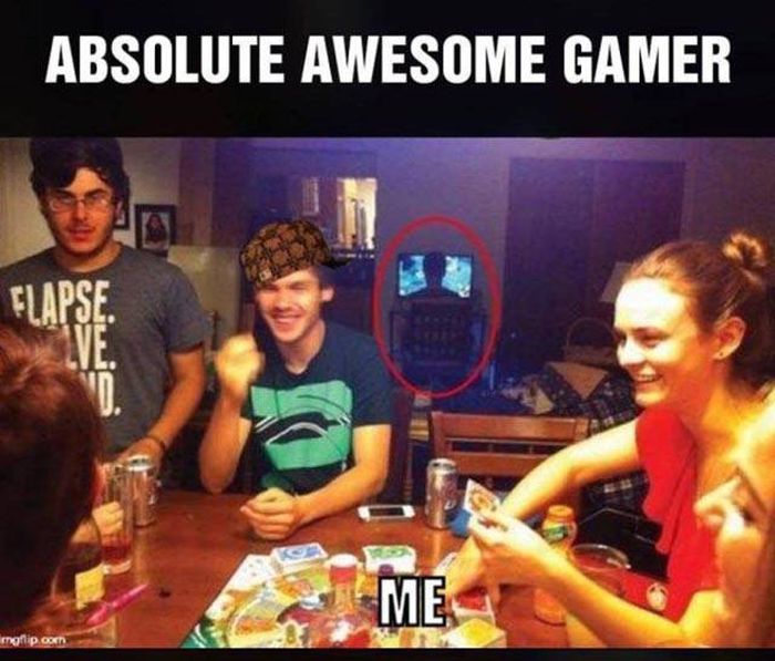 A Little Something Special For All The Geeks And Gamers Out There (34 pics)