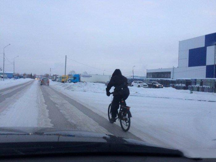 Russians Are Always Trying Their Hardest To Redefine Crazy (36 pics)