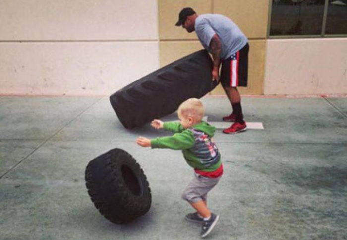 What Parenting Actually Looks Like When It's Done Right (40 pics)
