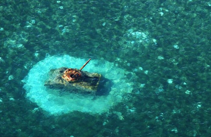 Traces of World War II Scattered Throughout The Pacific Islands (34 pics)