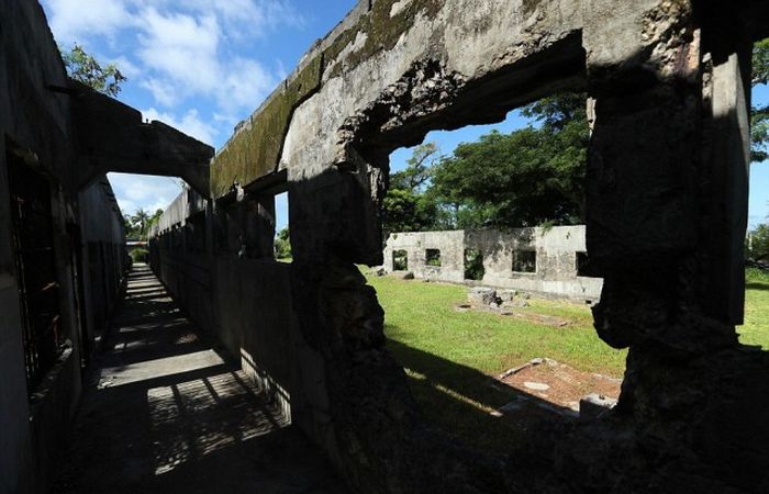 Traces of World War II Scattered Throughout The Pacific Islands (34 pics)