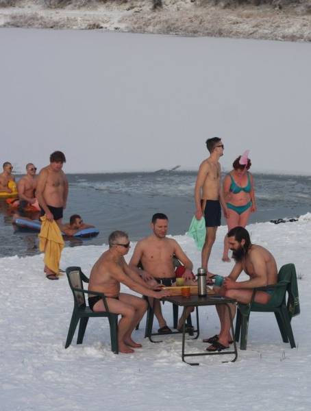 Acid Picdump (119 pics)