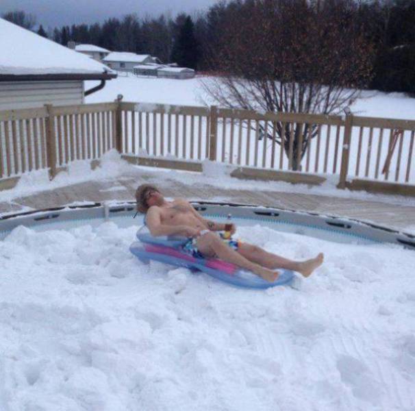 Acid Picdump (119 pics)