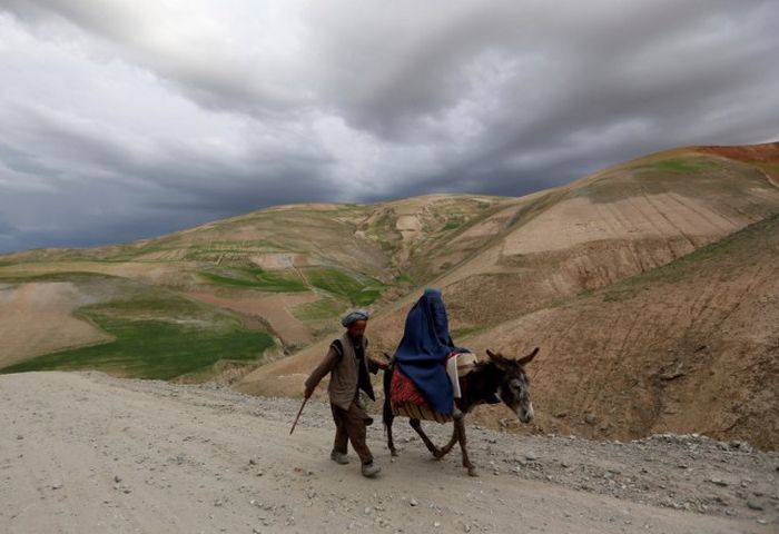 A Look At The Life And Times Of People In Afghanistan (25 pics)