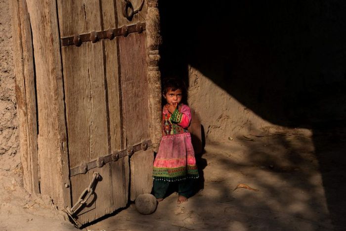 A Look At The Life And Times Of People In Afghanistan (25 pics)