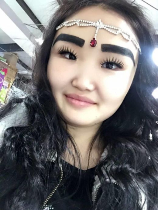 Yakutia Girl Goes Viral (5 pics)