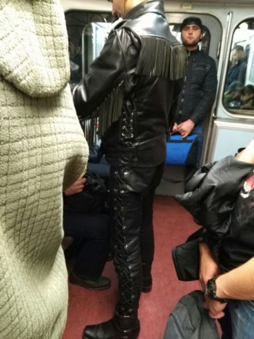 You Can See Some Strange Things While Riding The Subway In Russia (32 pics)