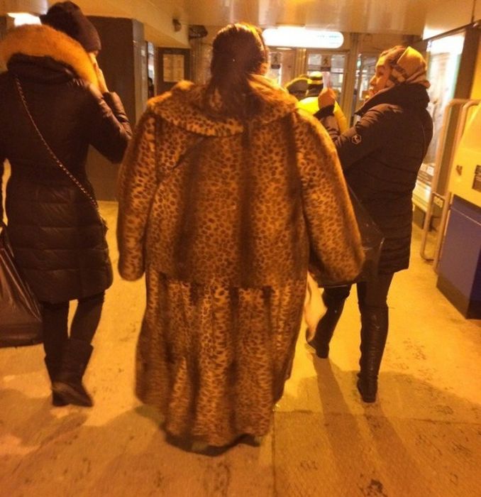 You Can See Some Strange Things While Riding The Subway In Russia (32 pics)