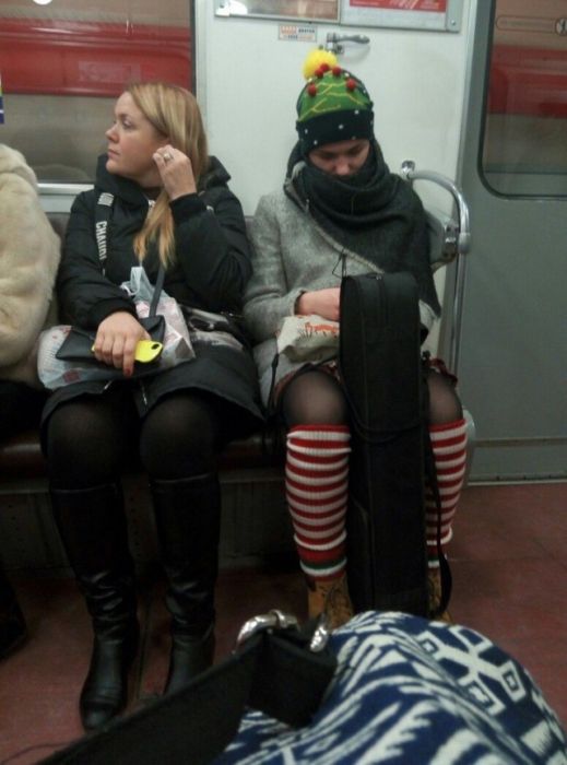 You Can See Some Strange Things While Riding The Subway In Russia (32 pics)