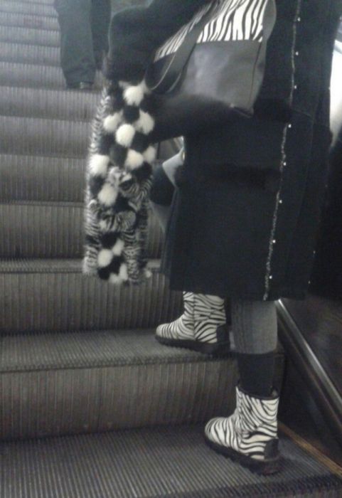 You Can See Some Strange Things While Riding The Subway In Russia (32 pics)