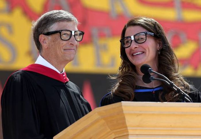 Impressive Facts You Probably Didn't Know About Bill Gates (17 pics)