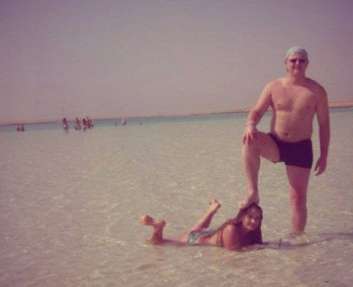 Pictures That Show Who's The Boss And Who's The Slave (40 pics)