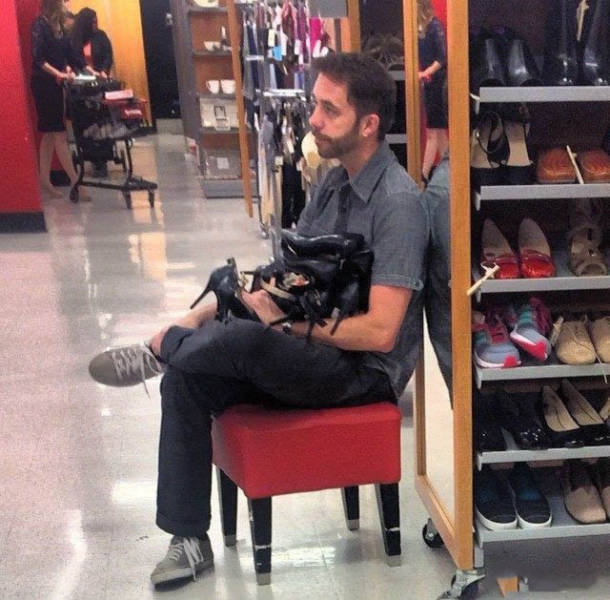 Pictures That Show Who's The Boss And Who's The Slave (40 pics)