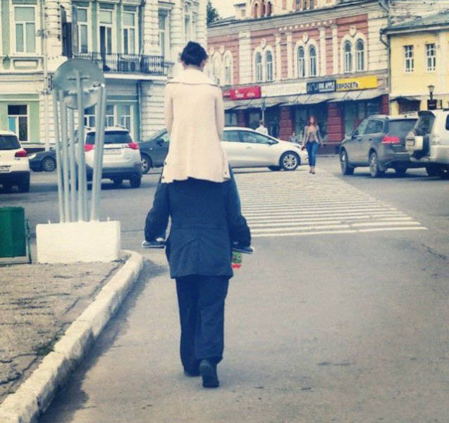 Pictures That Show Who's The Boss And Who's The Slave (40 pics)