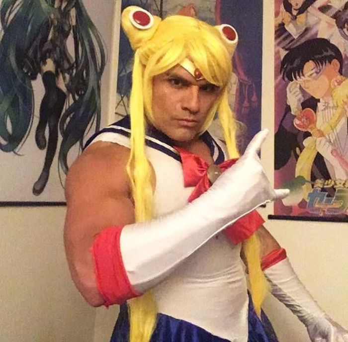 Dude Creates Insane Gender Bending Cosplays (12 pics)