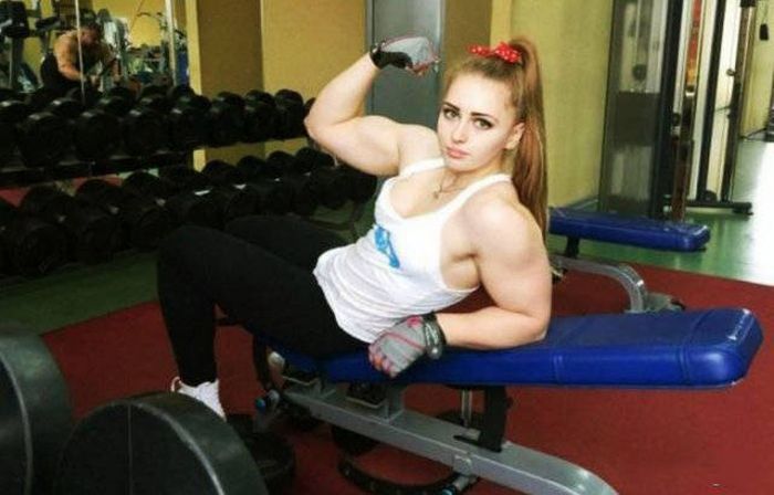Ripped Girls That Could Definitely Beat You Up (42 pics)