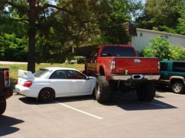 People Who Don’t Know How To Park Get A Healthy Dose Of Sweet Revenge (30 pics)