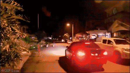 Close Call Gifs That Will Make You Gasp (20 gifs)