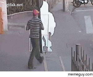 Close Call Gifs That Will Make You Gasp (20 gifs)