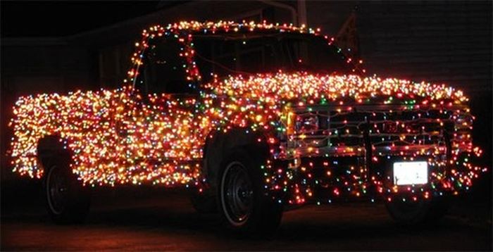 People That Went All Out For Christmas (20 pics)