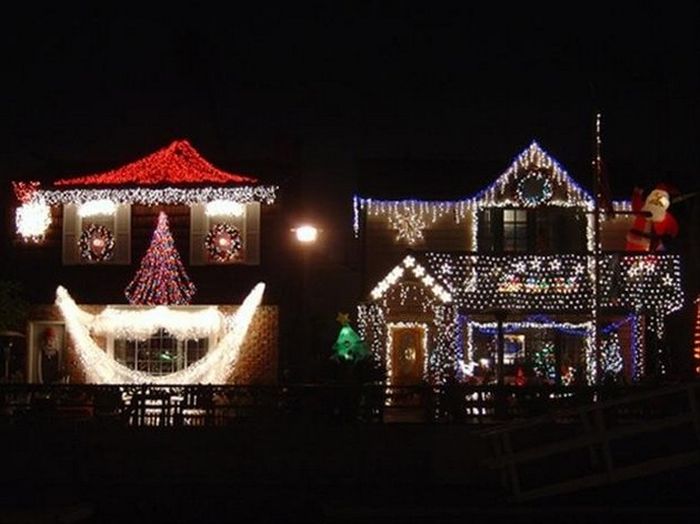 People That Went All Out For Christmas (20 pics)