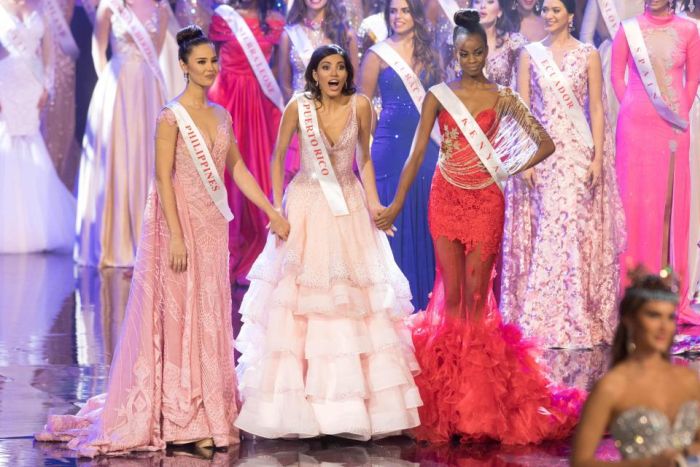 Miss World 2016 Stephanie Del Valle Can't Hold Back Her Excitement (15 pics)