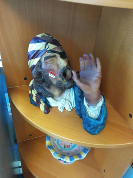 Thrift Shop Discoveries That Will Melt Your Brain (41 pics)