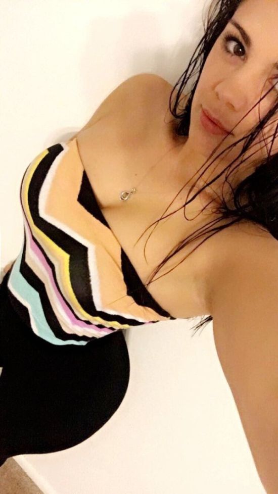 Women In Tight Dresses Are A Dream Come True (40 pics)