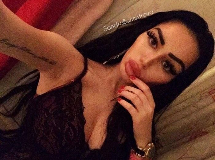Russian Woman Is On The Hunt For A Sugar Daddy (22 pics)