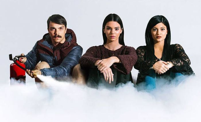 Guy Photoshops Himself Into Hilarious Photos With Kendall Jenner (60 pics)