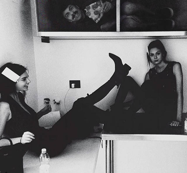 Guy Photoshops Himself Into Hilarious Photos With Kendall Jenner (60 pics)