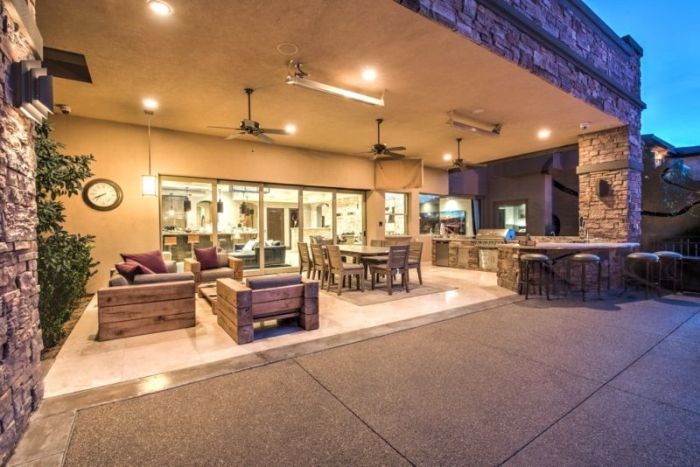 Dan Bilzerian's Las Vegas Bachelor Pad Is Now On The Market (28 pics)