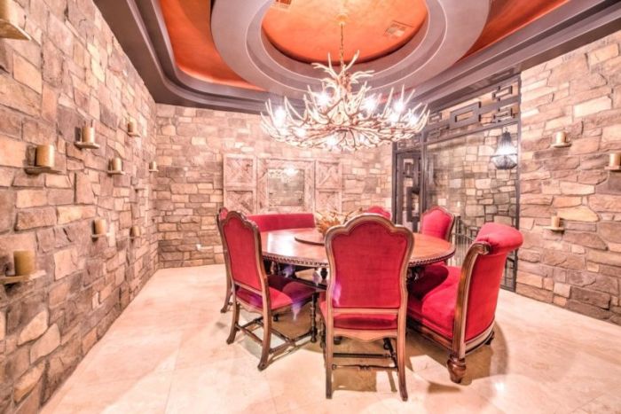 Dan Bilzerian's Las Vegas Bachelor Pad Is Now On The Market (28 pics)