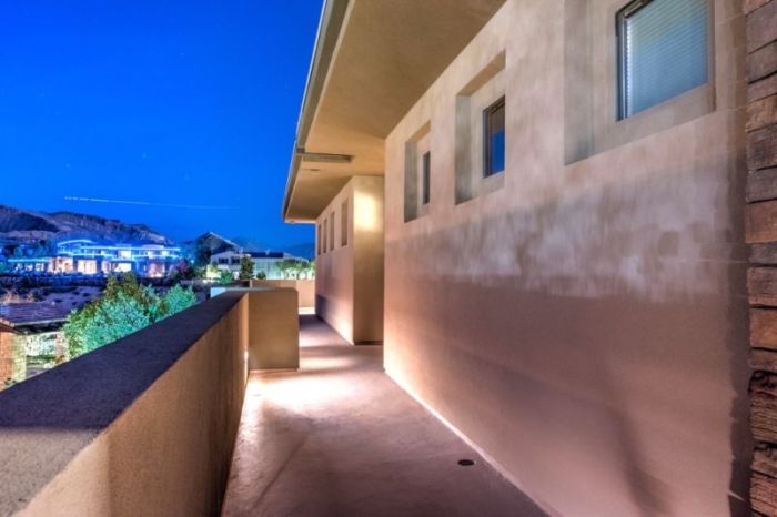 Dan Bilzerian's Las Vegas Bachelor Pad Is Now On The Market (28 pics)