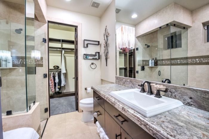 Dan Bilzerian's Las Vegas Bachelor Pad Is Now On The Market (28 pics)