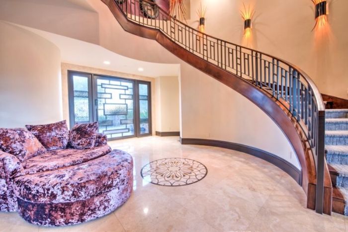 Dan Bilzerian's Las Vegas Bachelor Pad Is Now On The Market (28 pics)