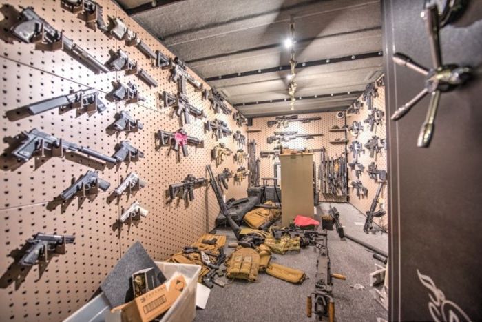 Dan Bilzerian's Las Vegas Bachelor Pad Is Now On The Market (28 pics)