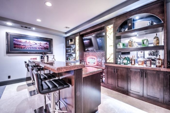 Dan Bilzerian's Las Vegas Bachelor Pad Is Now On The Market (28 pics)