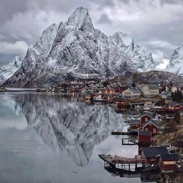 Pictures That Say A Thousand Words And A Whole Lot More (42 pics)