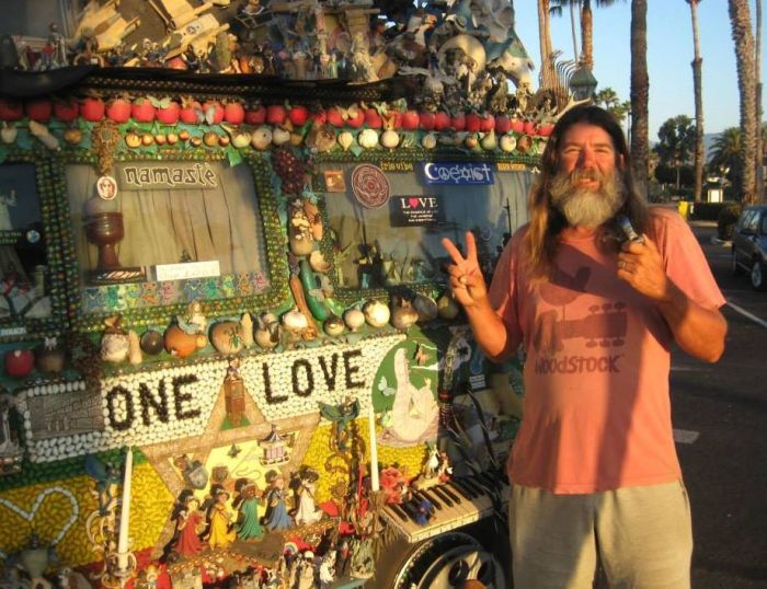 Jesus Loving Hippie Travels The World Showing Off His Van (7 pics)