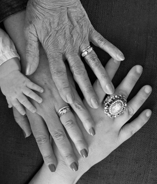 Family Portraits That Will Warm Your Heart (35 pics)