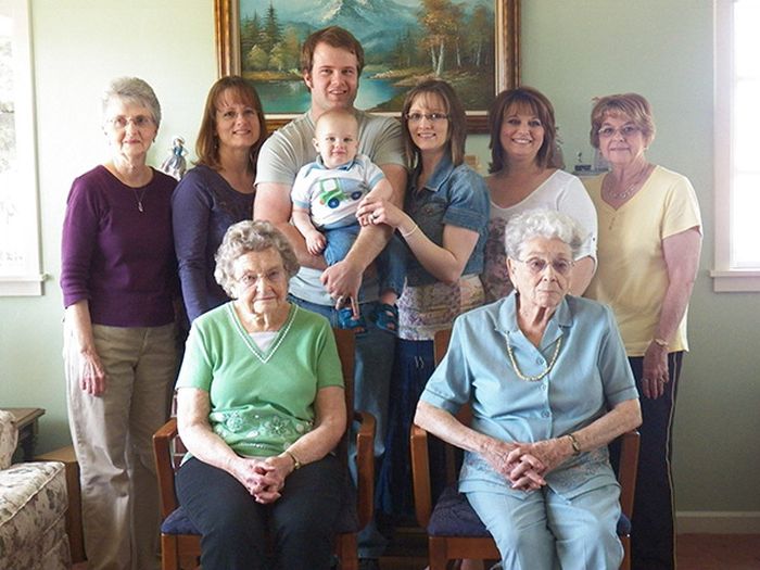 Family Portraits That Will Warm Your Heart (35 pics)