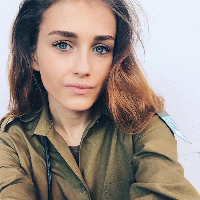 Say Hello To The Hot Women Of The Israeli Defense Force (31 pics)