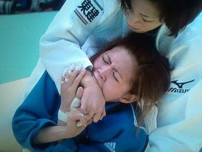 Sportswomen Can Be Beautiful, But They Can Also Be Terrifying (41 pics)